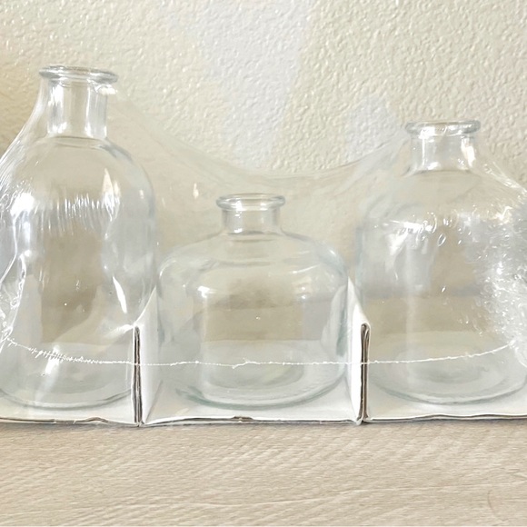 Target Bullseye Bud Vase Set of 3 - Picture 2 of 2